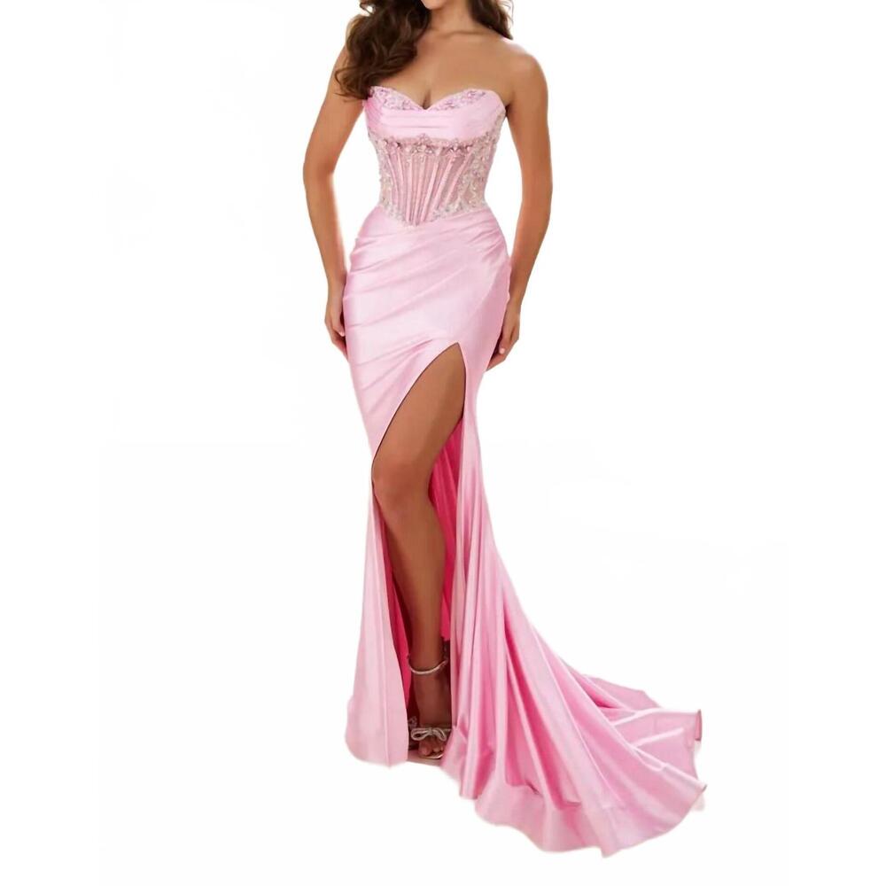 NEW ELLIE WILDE sleek satin sweetheart gown in sakura pink